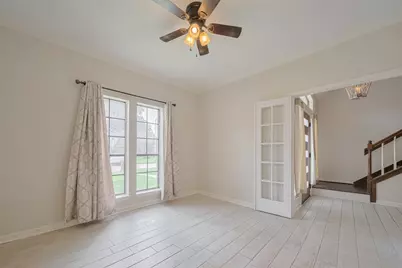 5210 Holly View Drive, Houston, TX 77091 - Photo 13