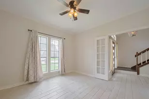 5210 Holly View Dr, Houston, TX 77091 - Photo 13