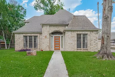 5210 Holly View Drive, Houston, TX 77091 - Photo 1