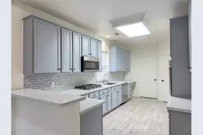 31330 Capella Circle, Tomball, TX 77375 - Photo 9