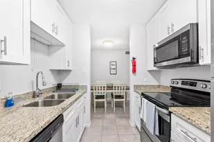 7900 N Stadium Dr, Houston, TX 77030 - Photo 15