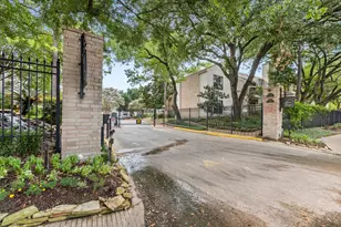 7900 N Stadium Dr, Houston, TX 77030 - Photo 29