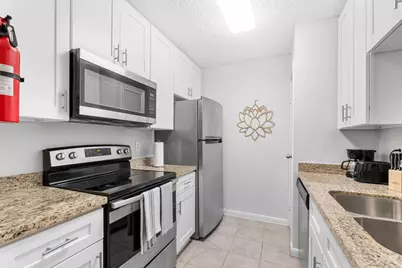 7900 N Stadium Drive #32, Houston, TX 77030 - Photo 13