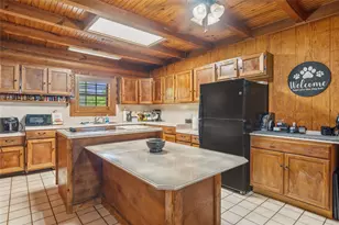 12056 Forest Glen Dr, Conroe, TX 77303 - Photo 11