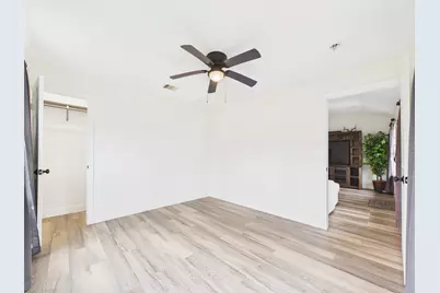 4506 Linninger Lane, Dickinson, TX 77539 - Photo 19