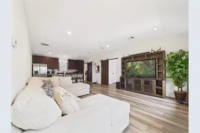 4506 Linninger Lane, Dickinson, TX 77539 - Photo 17