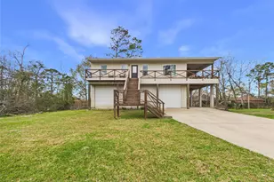 4506 Linninger Ln, Dickinson, TX 77539 - Photo 1