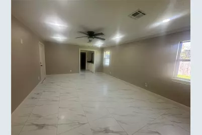 6214 Ogden Forest Drive, Houston, TX 77088 - Photo 7