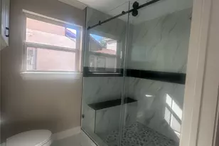 6214 Ogden Forest Dr, Houston, TX 77088 - Photo 9