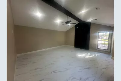 6214 Ogden Forest Drive, Houston, TX 77088 - Photo 5