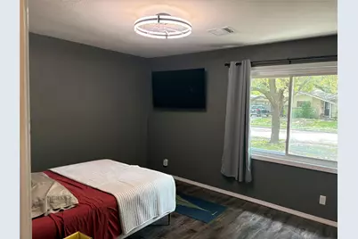 7122 Sharpcrest Street, Houston, TX 77074 - Photo 15