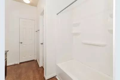 9446 Green Mills Drive, Houston, TX 77070 - Photo 13