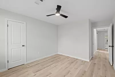 5933 Sanford Rd, Houston, TX 77096 - Photo 33