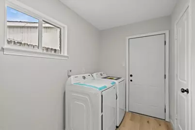 5933 Sanford Rd, Houston, TX 77096 - Photo 19