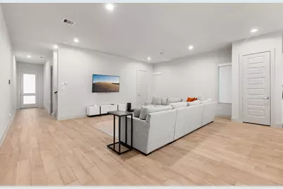 5722 Rucio Lane #A, Houston, TX 77092 - Photo 9