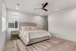 5722 Rucio Ln, Houston, TX 77092 - Photo 15