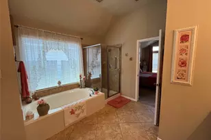 11127 E Lakes Gable Dr, Richmond, TX 77406 - Photo 15