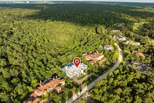 62 Hallbrook Way, The Woodlands, TX 77389 - Photo 5