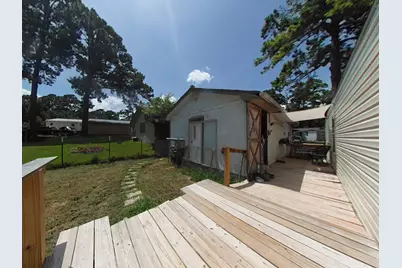 152 E Oak Shadows, Onalaska, TX 77360 - Photo 11