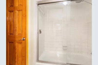 8429 Hearth Drive #3, Houston, TX 77054 - Photo 11