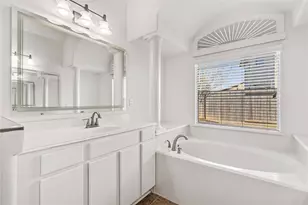 2625 Emerald Springs Ct, Pearland, TX 77584 - Photo 23