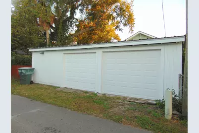 3420 Avenue R, Galveston, TX 77550 - Photo 29