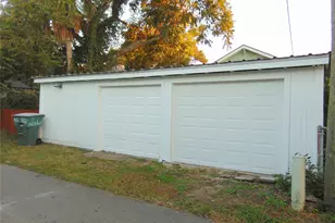 3420 Avenue R, Galveston, TX 77550 - Photo 29