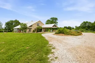 7835 Berger Rd, Schulenburg, TX 78956 - Photo 3