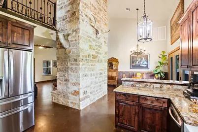 7835 Berger Rd, Schulenburg, TX 78956 - Photo 17
