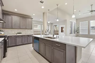 6010 Birchwood Cliff Trail, Katy, TX 77493 - Photo 9