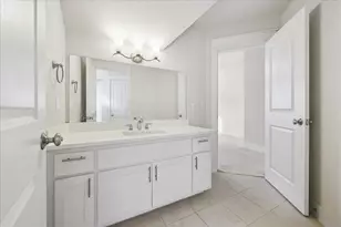 13001 Hymeadow Dr, Austin, TX 78729 - Photo 21
