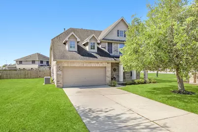 5002 Creekside Avenue, Baytown, TX 77523 - Photo 3