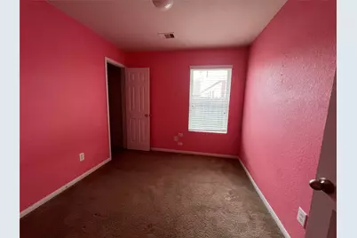 8027 Narrow Brook Way, Houston, TX 77016 - Photo 9