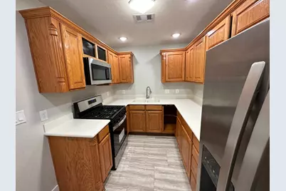 5407 Menard Avenue, Galveston, TX 77551 - Photo 7