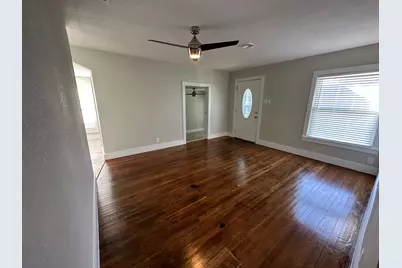 5407 Menard Avenue, Galveston, TX 77551 - Photo 5