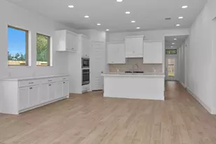 608 Crested Duck Ct, Willis, TX 77318 - Photo 3