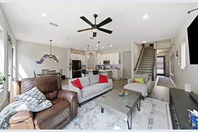 10965 Swang Link Drive, Houston, TX 77043 - Photo 7