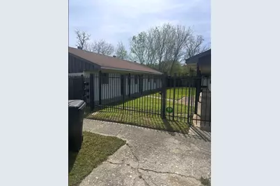 4210 Kewanee Street #6, Houston, TX 77051 - Photo 5