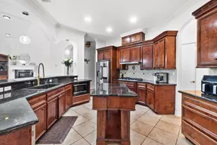 14534 Iron Horseshoe Ln, Houston, TX 77044 - Photo 17