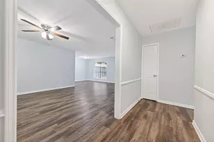 2103 Briar Ridge Dr, Rosenberg, TX 77471 - Photo 3