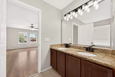 15007 Sugar Sands Drive, Sugar Land, TX 77498 - Photo 45
