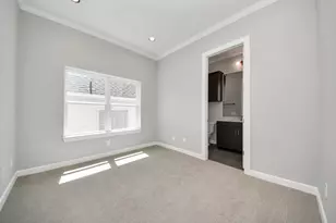 4026 Blossom St, Houston, TX 77007 - Photo 21