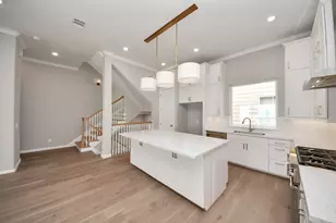 4026 Blossom St, Houston, TX 77007 - Photo 15