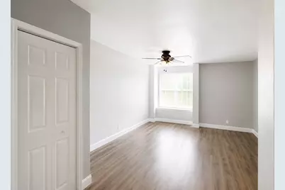 7520 Hornwood Drive #901, Houston, TX 77036 - Photo 3