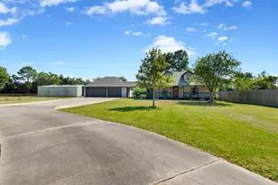 12335 2nd St, Santa Fe, TX 77510 - Photo 3