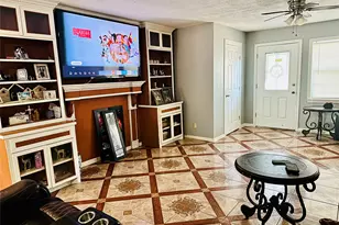 9302 Forest Dale Ln, Houston, TX 77078 - Photo 5