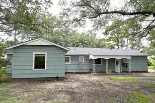 2206 Nancy Lou St, El Campo, TX 77437 - Photo 29