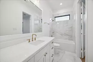 830 Azalea St, Houston, TX 77018 - Photo 29