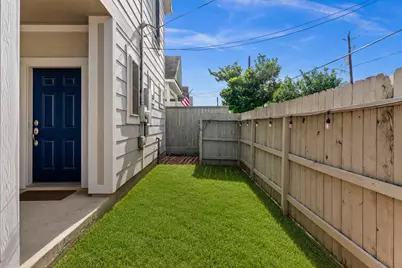 1707 Crockett Street #C, Houston, TX 77007 - Photo 3