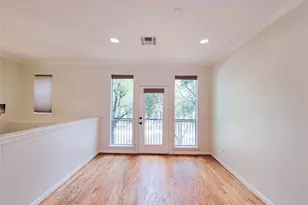 3010 La Branch St, Houston, TX 77004 - Photo 9